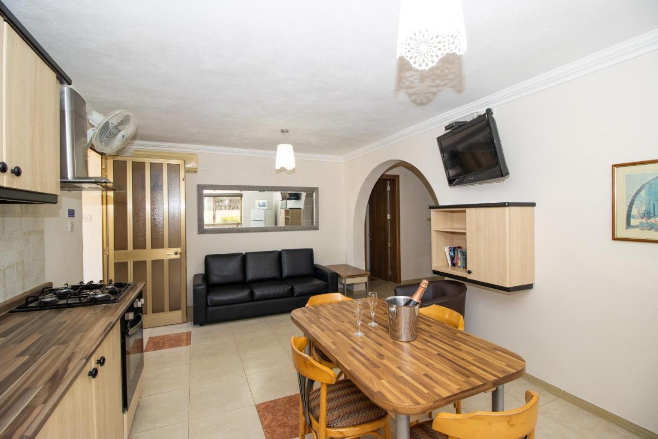Tranquil Villa Apartments Units Mellieha Exterior photo
